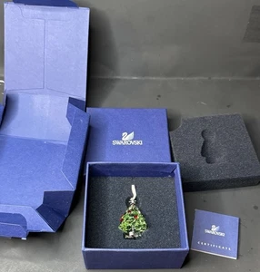 Swarovski 2007 Christmas Tree Ornament 904990 Xmas Holiday Crystal - Picture 1 of 7