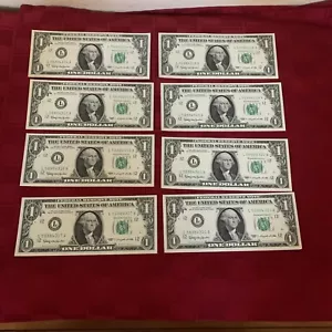 1963 $1 US Mint Dollar Bills 8 Sequential Bills Crispy Uncirculated - Picture 1 of 2