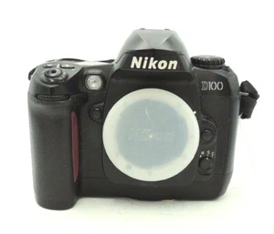 NIKON D100 DSLR DIGITAL CAMERA BODY AS IS FOR PARTS - Picture 1 of 6