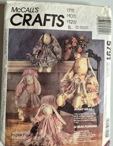 MCCALLS PATTERN 5791 BUNNY CLOTHING FOR 3 SIZES CUT PIECES VINTAGE 1992 - Picture 1 of 2