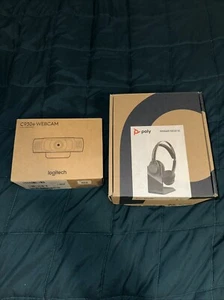 Logitech C930e Webcam W/ Poly Headset Included - Afbeelding 1 van 3