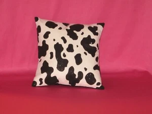 Almohada decorativa - 8" - Estampado vaca - Blanco y negro - Imagen 1 de 2