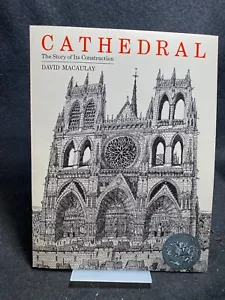 Cathedral by David Macaulay (1981) - Imagen 1 de 1