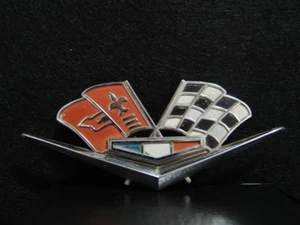 CHEVY V8 FLAGS EMBLEM - PART OR CASTING #P-3792000 - Picture 1 of 5