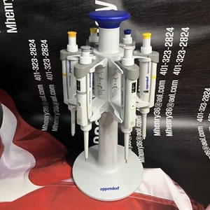 6 Eppendorf Research Plus Pipettenset 10 20 100 200 300 1000 μL mit Karussell - Bild 1 von 9