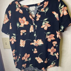 Van Heusen Women's Size Medium Multicolored Floral Button Up Collarless Blouse - Picture 1 of 12