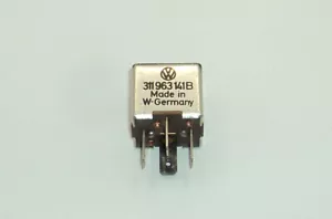 VW Audi orig. Striebel SR9828 311963141B Arbeitsstromrelais open circuit relay - Picture 1 of 5