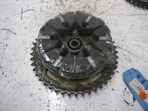 SUZUKI 85 1985 GS700ES GS 700 E SPROCKET CARRIER REAR WHEEL HUB OEM - Picture 1 of 7