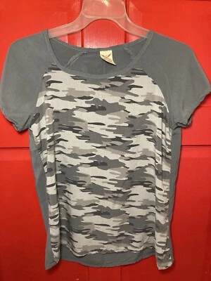 Женская выцветшая слава серые тона камуфляж блузка с коротким рукавом льняной как размер маленький - Изображение 1 из 4