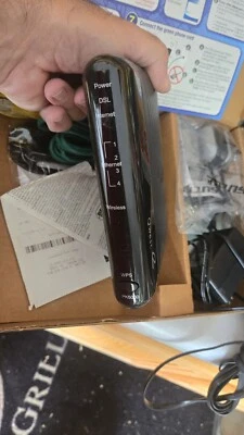 Quest Actiontec PK5000 54 Mbps 4-Port 10/100 Wireless G DSL Router CD READ! - Image 1 of 2