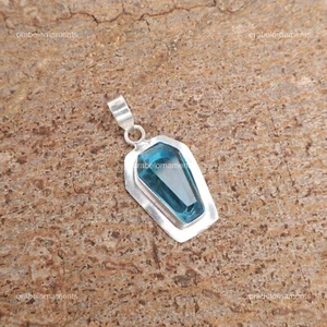 Natural Swiss Blue Topaz 925 Silver Wife Anniversary Trendy Mothers day Pendant - Picture 1 of 9
