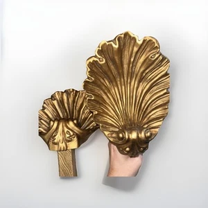 Pr Ornate Scalloped Shell Scroll Carved Wood Wall Brackets - Corbins - Picture 1 of 7