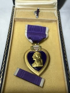 Medalla Corazón Púrpura Época II Guerra Mundial - Foto 1 di 7