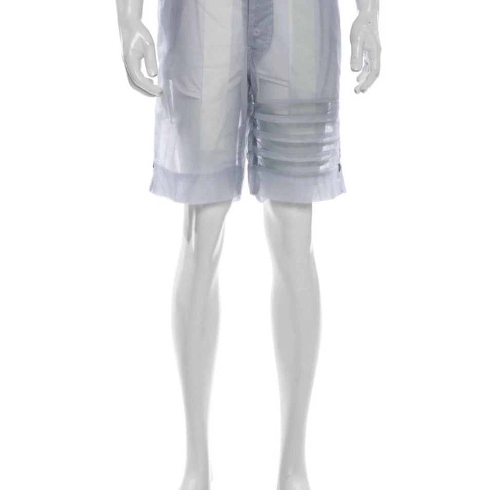 Pantalones Cortos Thom Browne4 Bar Rayas Frente Plano Foto 1 de 4