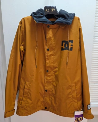 DC Shoe Co USA 94 Snowboarding Water 10K Proof Hooded Tan Jacket Size M Mens - Image 1 of 4