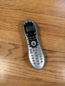 Logitech HARMONY 670 Advanced Universal TV Remote - Control 15 Devices - Picture 1 of 4