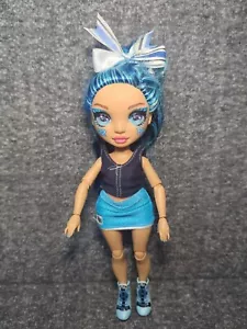 Figura Muñeca Rainbow High Cheer Skyler Bradshaw Moda Invierno 2019 - Imagen 1 de 18