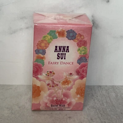 Anna Sui Fairy Dance Secret Wish Eau De Toilette Spray - 1,0 fl oz - SELLADO Foto 1 de 4