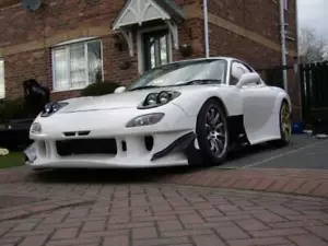 Kit de carrocería aerodinámica ancha y difusor estilo Mazda RX7 FD3S - Imagen 1 de 6