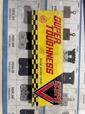 Izumi V Super Toughness 1/8-inch Fixed Gear Single Speed Track Chain Fixed gear - Image 1 of 2