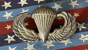 Schöne antike Sterling Silber US Militär Armee/USMC Sprungflügel SELTENER HERSTELLER - Bild 1 von 3