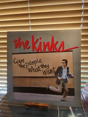 The Kinks, Give The People What They Want, 1981 1st Arista, AL 9567, VG+/VG+ - Image 1 of 4
