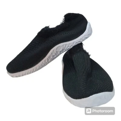 Adorable 18-24M Black Knit Loafers for Boys and Girls with Faux Fur Ankle Trim - Image 1 of 4