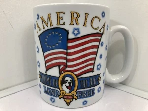Taza de café Big Dog Sportswear "America Home of the Big Land of the Free" 2001 - Imagen 1 de 12