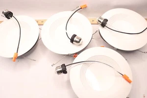 (4-Pk) Halo LT LED Retrofit Module With Baffle Trim 5CCT 750lm 5/6" - Picture 1 of 5