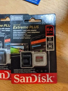 Lot Of 4 SanDisk Extreme Plus 64 GB MicroSDXC CARD WITH ADAPTER - Photo 1 sur 2