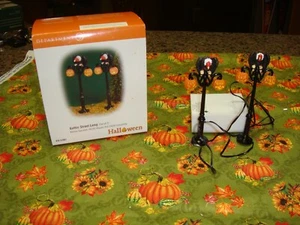 Lámpara de calle gótica de Halloween Dept 56 - Imagen 1 de 7