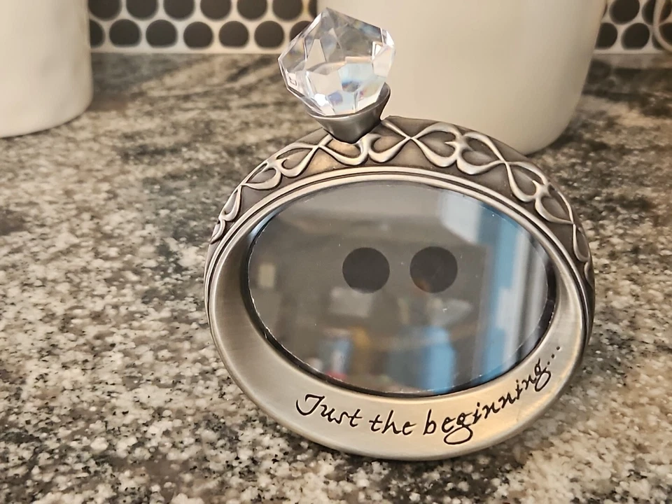 Anillo de compromiso de boda con marco de fotos Malden solo para empezar  Foto 1 de 1