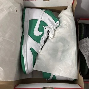 Men's Nike Dunk HI Retro Bttys Stadium Green/ White (DV0829 300) - Picture 1 of 5