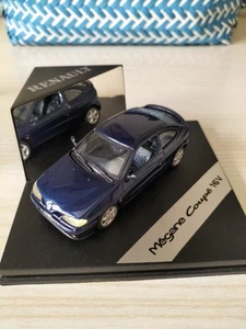Modellino Auto Scala 1:43 Renault Megane Coupe 16V diecast modellismo statico - Foto 1 di 3