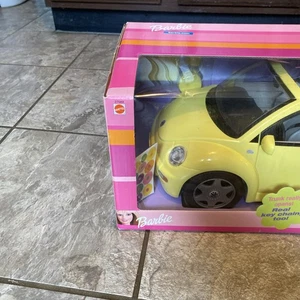 Barbie Volkswagen New Beetle Vehicle Yellow 2000 Mattel 27589 New I Box - Picture 1 of 19