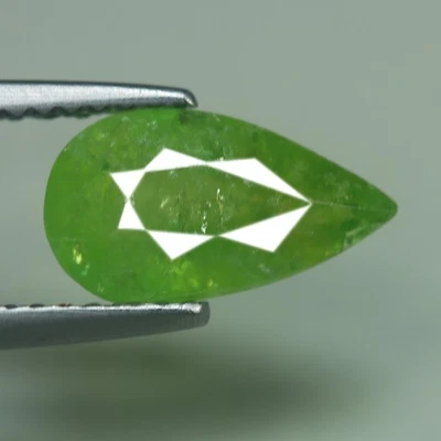 2.35 Cts_Loose Gemstone_100 % Natural Unheated Tsavorite Green Garnet_Kenya - Image 1 of 3