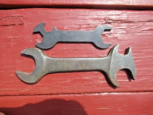 2 alte Oxweld Maulschlüssel Mehrfachschlüssel inkl. Guss Nr. 132 und gestempelt - Bild 1 von 16