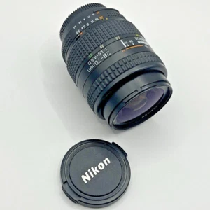 Lente zoom Nikon AF Nikkor 28-70 mm f/3,5-4,5 - Hecho en Japón - Accesorio de cámara - Imagen 1 de 24