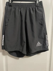 Adidas Boys Athletic Shorts Gray with Stripes Size 7 Lined - Picture 1 of 4
