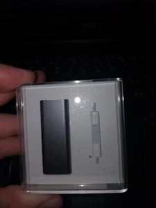 apple ipod shuffle 4gb lettore mp3 in scatola sigillato - Foto 1 di 6