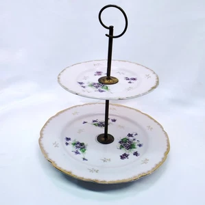 Bandeja para servir vintage Lefton de dos niveles pintada a mano flores blancas moradas - Imagen 1 de 6