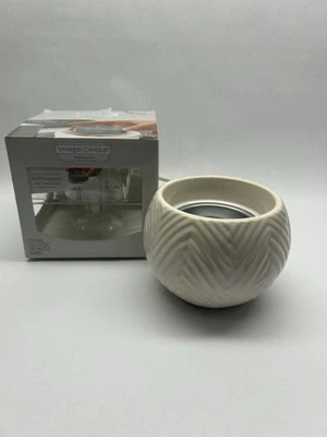 Yankee Candle Scenterpiece Easy Melt Cup Warmer 奶油米色蜡中性 4.5 — 第 1/4 张图片