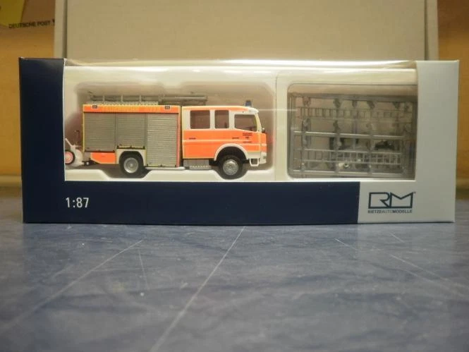 Rietze Schlingmann MB Atego Schlingmann HLF 20/16 FW Ahrensburg 68274 - Bild 1 von 1