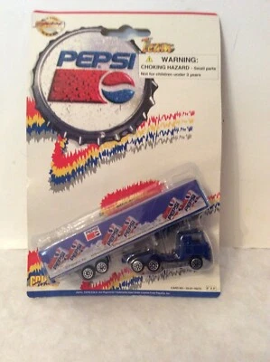 Golden Wheel Pepsi Cola Semi Trailer Truck New - Изображение 1 из 4