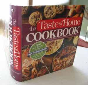 Taste of Home Cookbook Reader's Digest Ring Bound 1,380 Busy Family Recipes - Picture 1 of 5