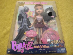 Bratz Funk N Glow Collection Meygan Toy Of The Year 2002 box in poor shape - Picture 1 of 15