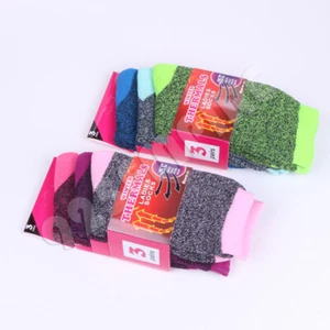 Lot 6 Pairs Women's Winter Thermal Heated Warm Crew Socks Sox 9-11 - Picture 1 of 8