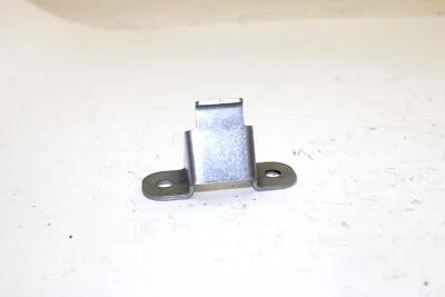 Asiento Yamaha OEM Stay FJ0-63784-00-00 Q4179 Foto 1 de 4