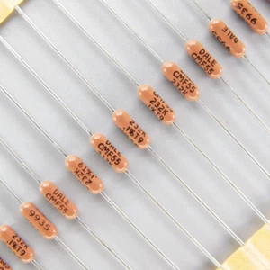 10Pcs VISHAY DALE CMF55 (RN55E) 232K/0.25W 0.1% 25ppm axial metal film resistor - Picture 1 of 2