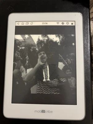 Mobiscribe Origin 6”8, e-ink tablet, with pen - Image 1 of 4